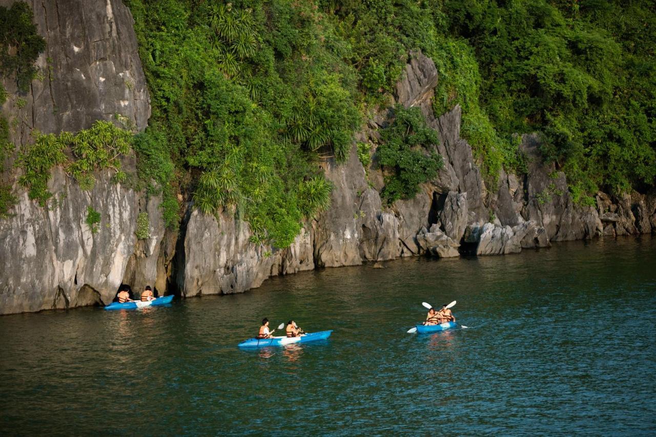 Mon Cheri Cruises Hotel Ha Long Exterior photo